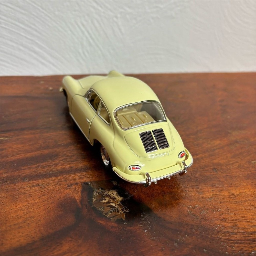 Kinsmart Porsche 356 B Carrera 2 1:32 Diecast Model Toy Car Cream - Picture 4 of 5
